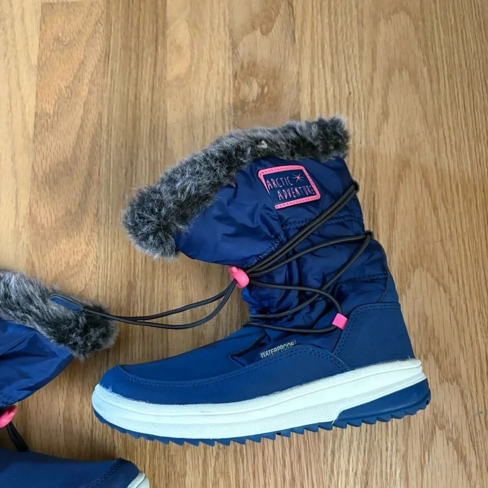 Arctic Adventure Navy Blue Winter Snow Boots Sz 1 Waterproof Faux Fur Tie